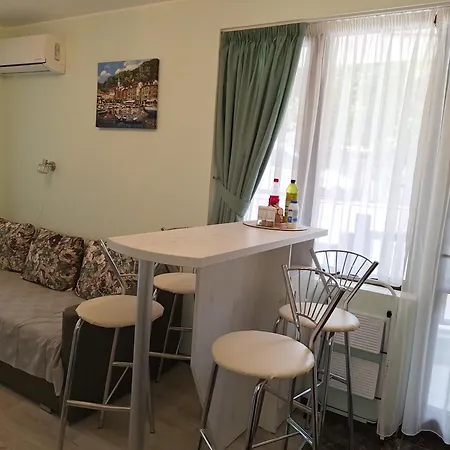 Paradise 105 Apartment