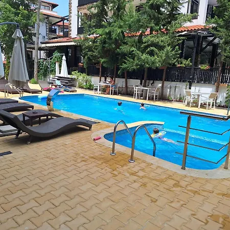 Paradise 105 Apartment